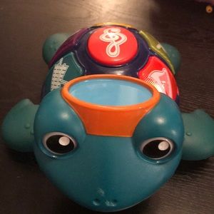 Baby Einstein’s musical turtle